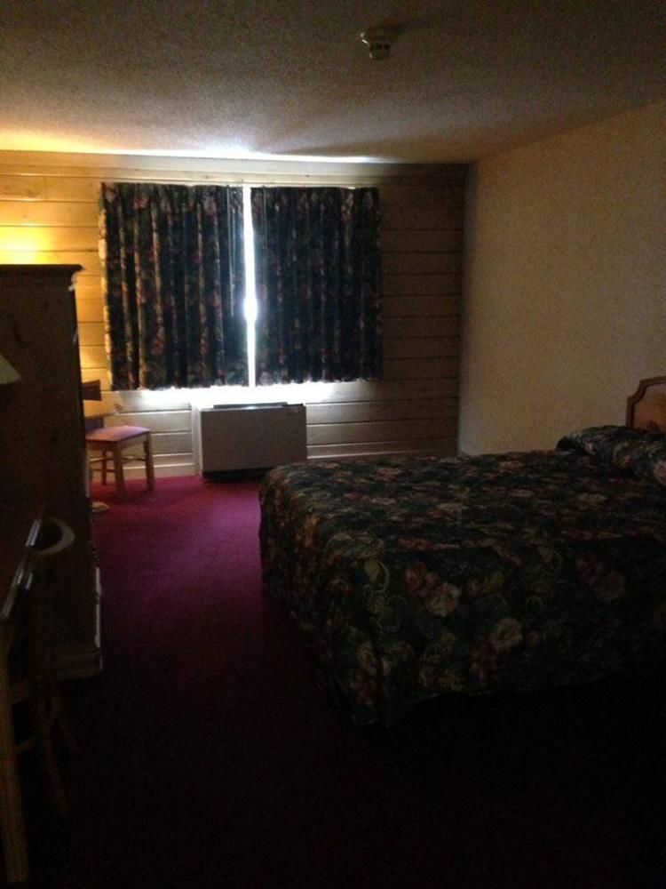 Paddle Wheel Inn Oregon ภายนอก รูปภาพ